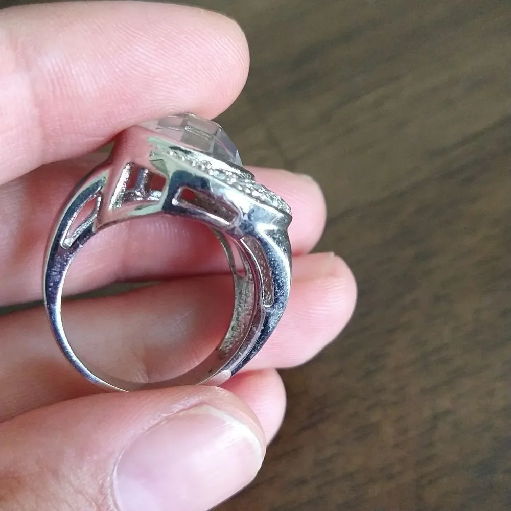 Women’s Size 8 Statement Ring Large Faceted CZ Halo Silver Tone